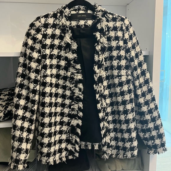 Zara Houndstooth, Tweed Blazer with Fringe Detail - Picture 1 of 5